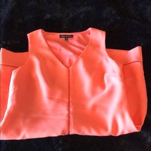 Salmon pink sleeveless dress